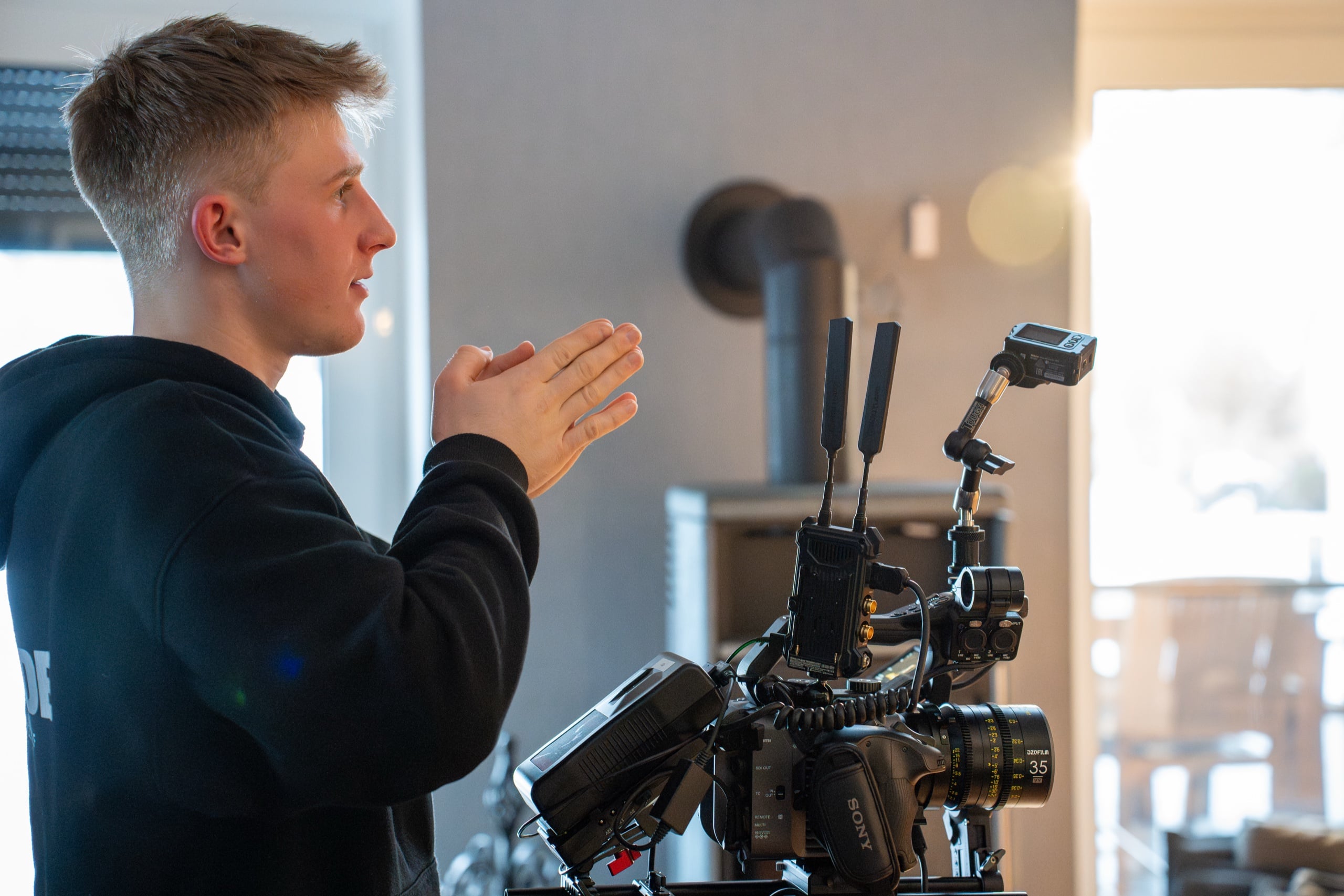 Behind the scenes during the Peter Fox – Haus am See production (7)