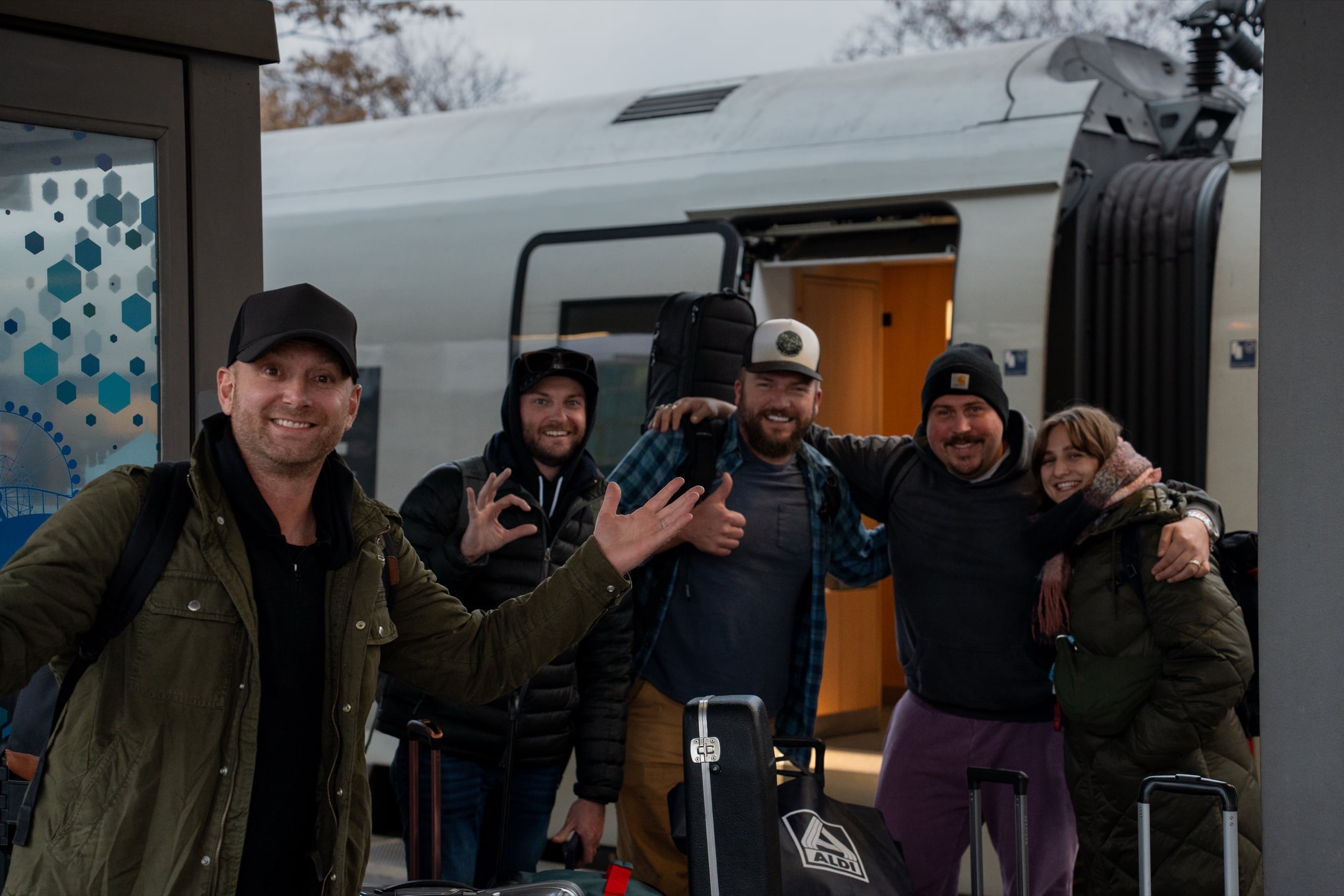 Behind the scenes during the Tim Hicks & Logan Mize - No Bad Days Tour 2025 production (12)