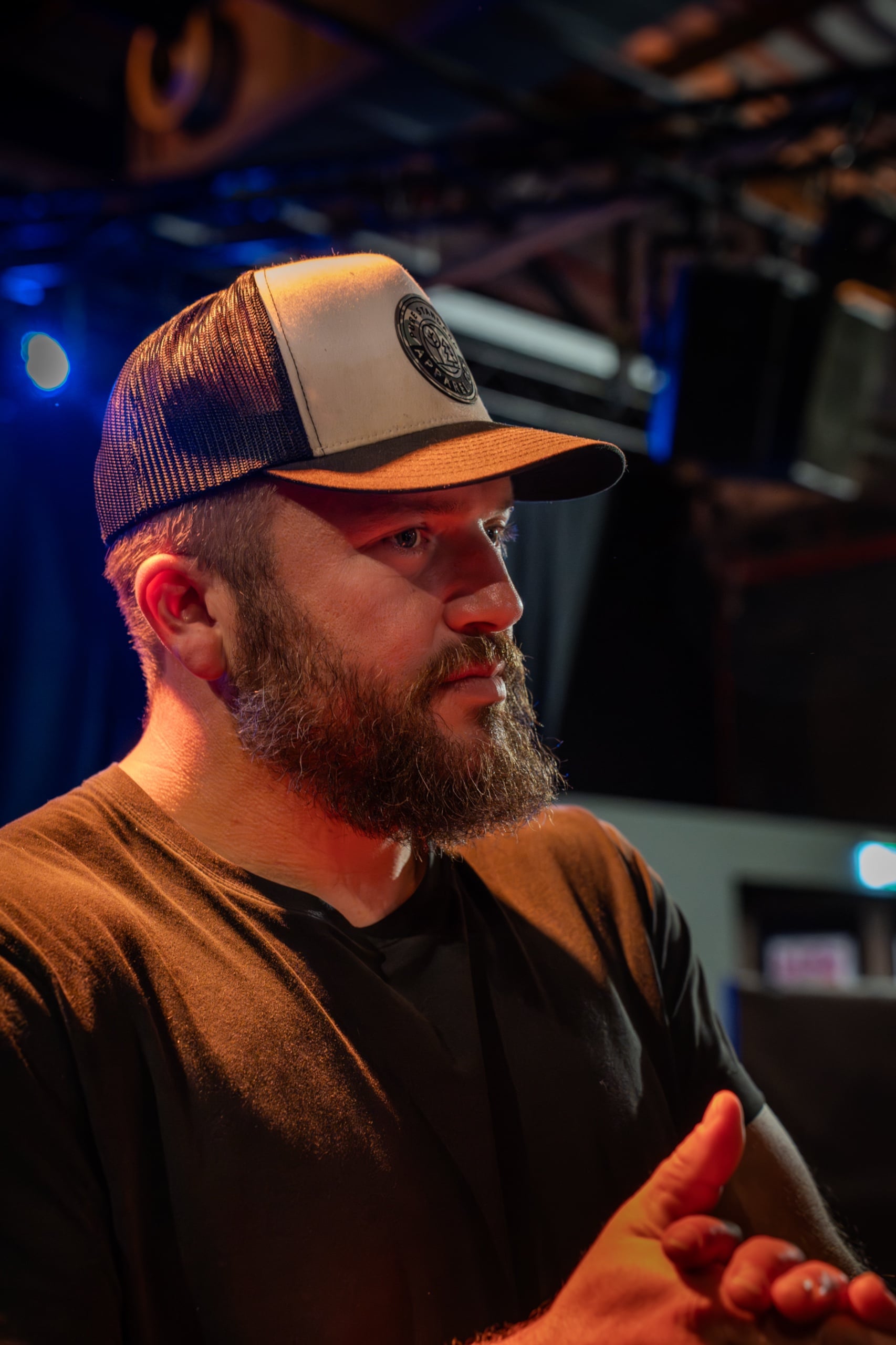 Behind the scenes during the Tim Hicks & Logan Mize - No Bad Days Tour 2025 production (17)